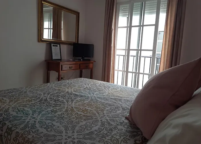 Hostal Montys Nerja