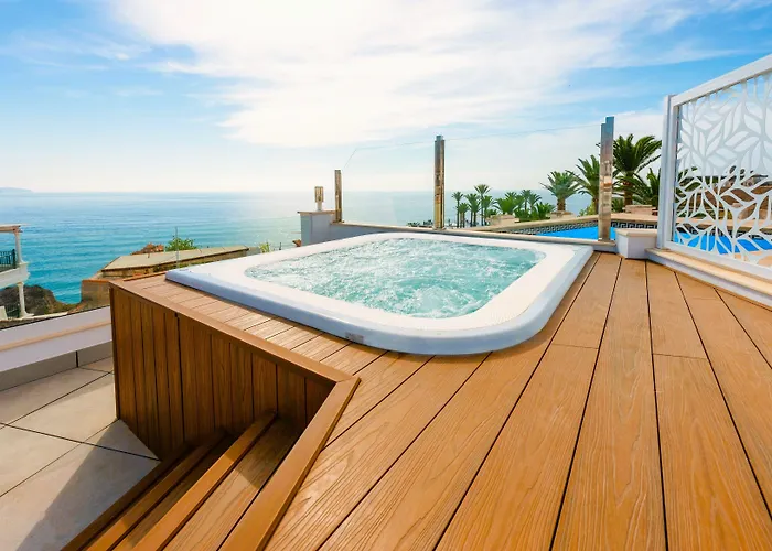 Hc Calahonda Beach Nerja